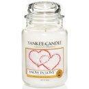 YANKEE CANDLE CLASSIC VELKÝ 623 G SNOW IN LOVE